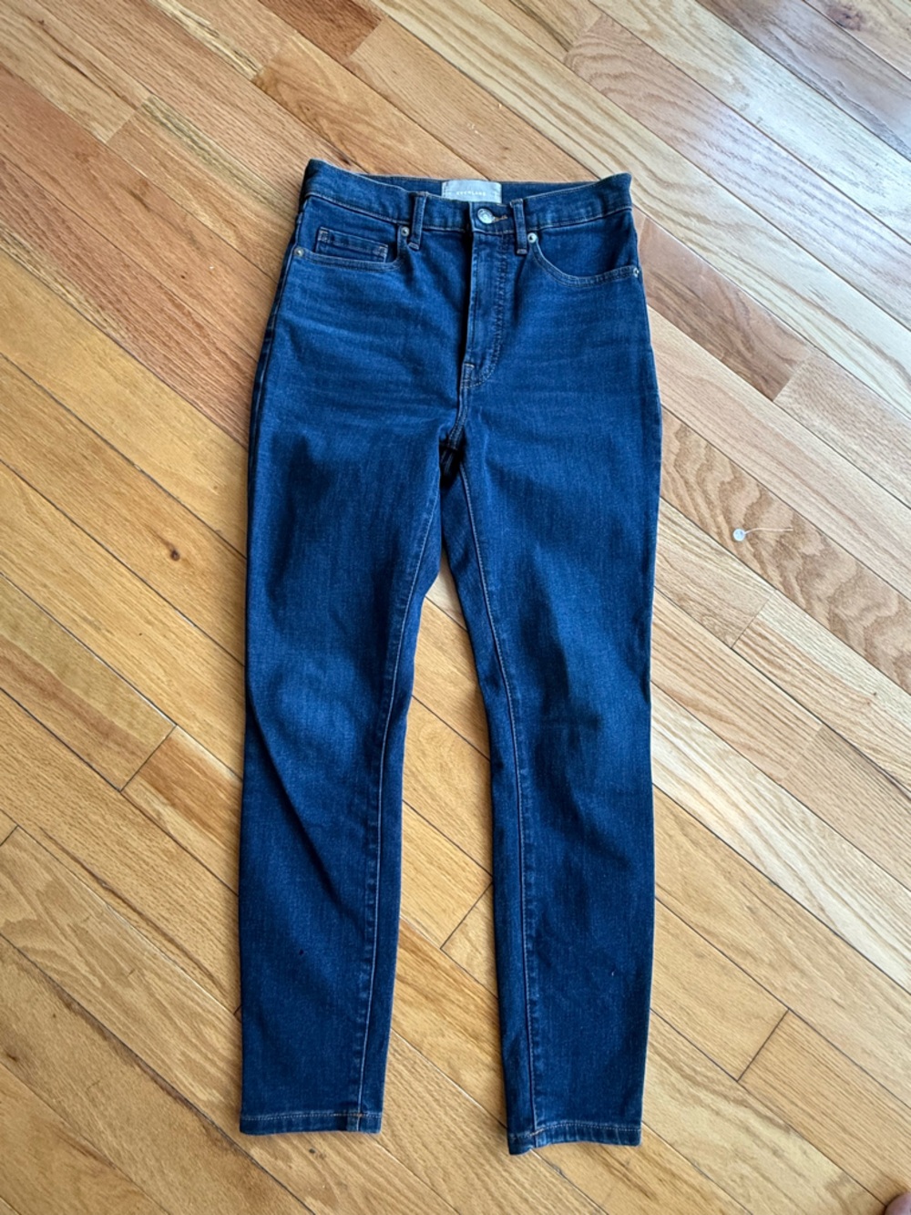 Everlane Skinny High-Rise Jeans in Dark Blue